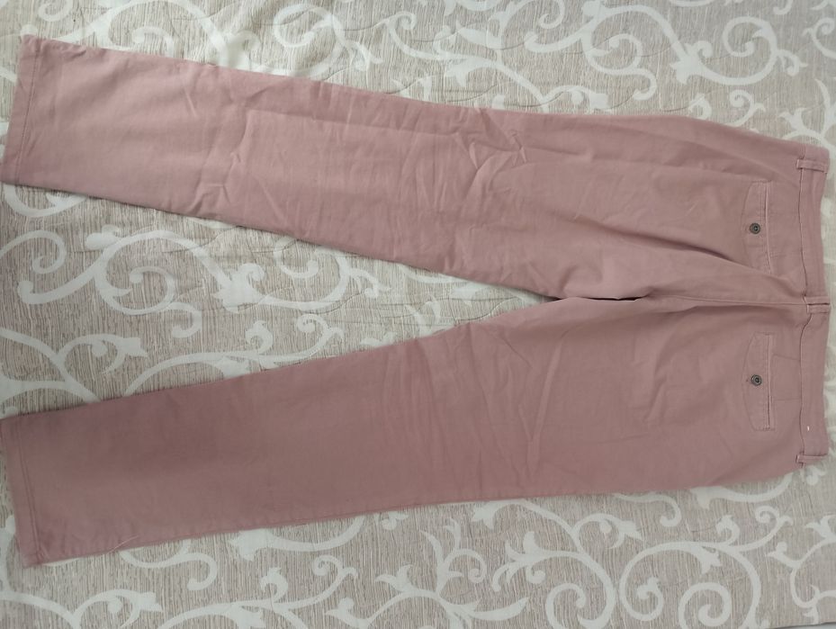 Дамско потниче и дънки