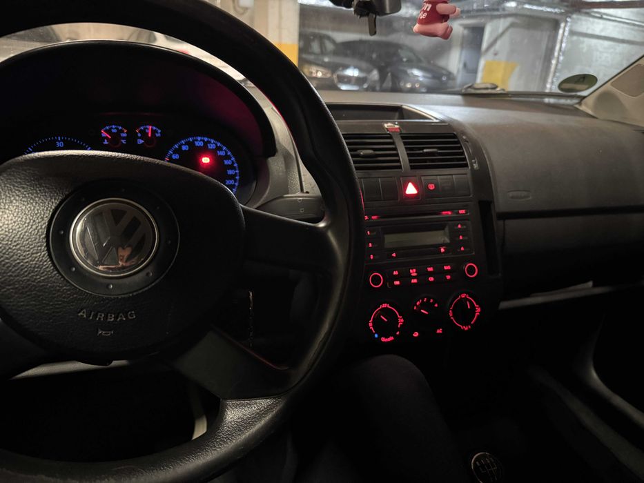 VOLKSWAGEN Polo 2005 — imagine 4