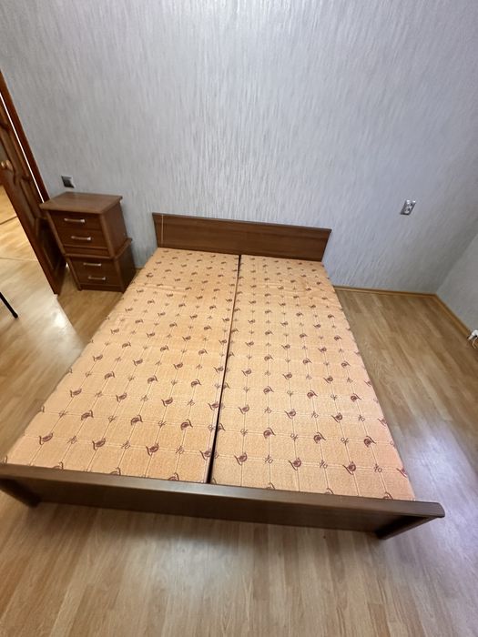 Продам кровать                    .