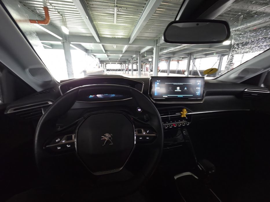 Peugeot 208 2022 1.2 THP