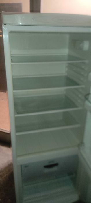 Хладилник 80 и пералня 40