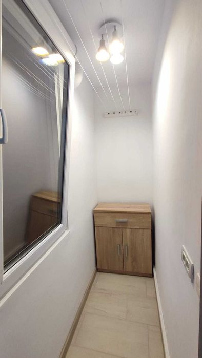 Inchiriez apartament cu 2 camere decomandat - zona Gara