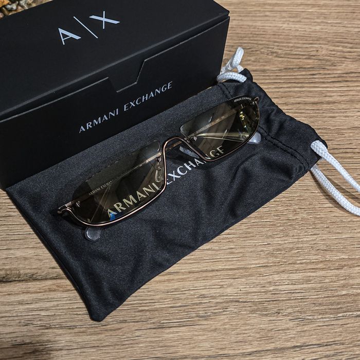 Оригинални слънчеви очила Armani Exchange