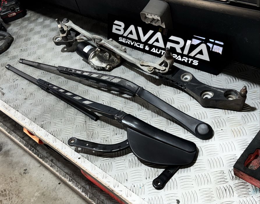 Моторче/механизъм чистачки за BMW E60/E61