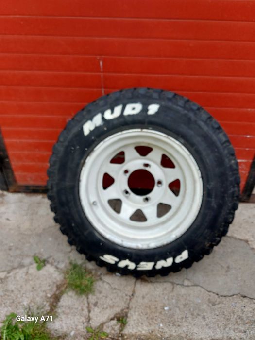 Vand cauciucuri cu jenti RADIAL TUBLESS M+S 195/80 R15