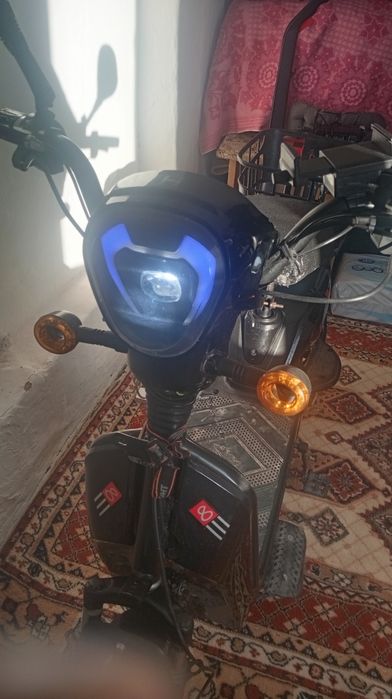 Электро скутер скоростной