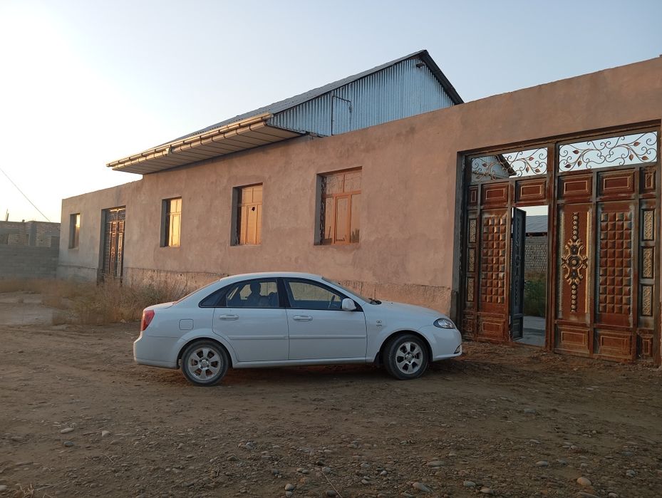 Уй сотилди 10 сотик