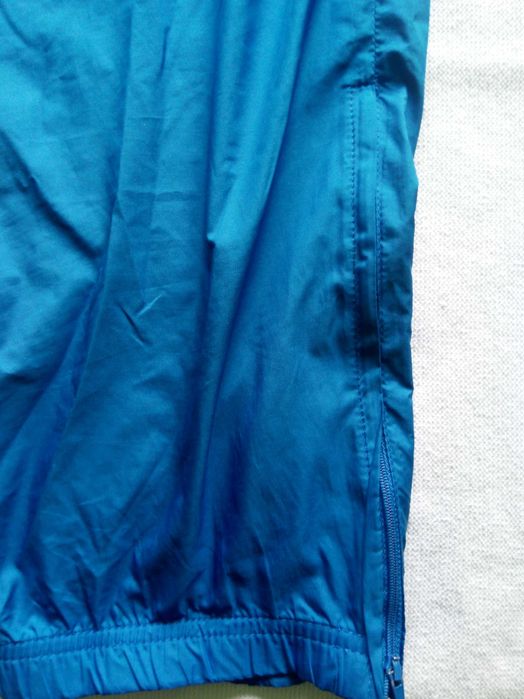 Reebok "L" неразличима от нова