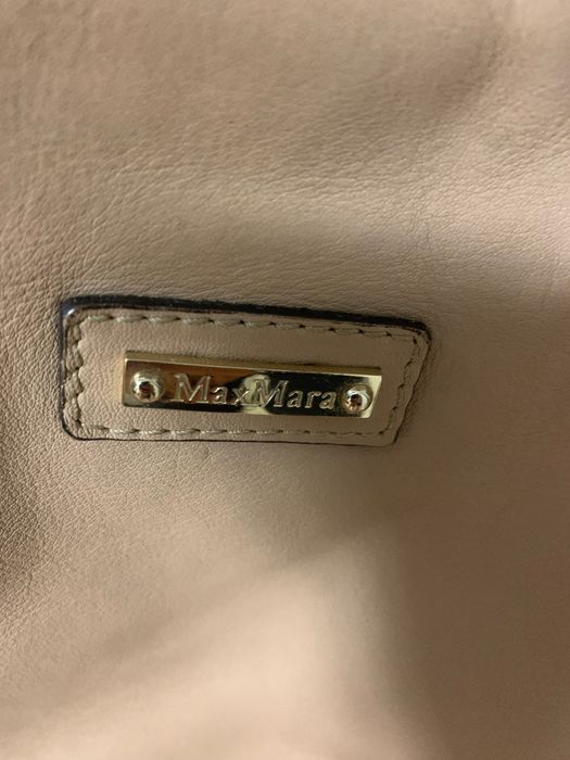 Дамска кожена чанта Max Mara, употребявана, беж цвят