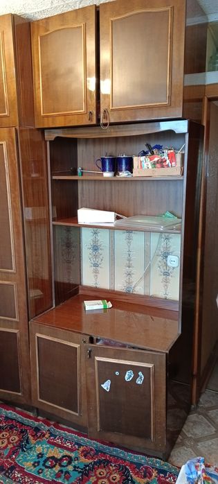 Продам стенку советскую