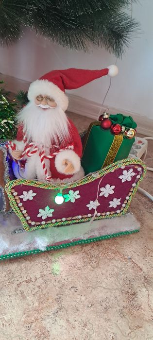 рождественская или новогодняя композиция