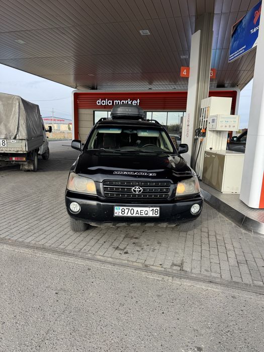 Тайота.                                                      хайландер