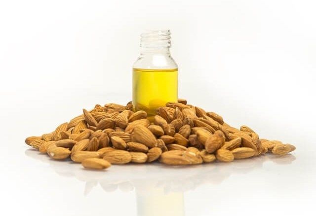 Масло горького миндалья. Бодом ёги. 100 мл