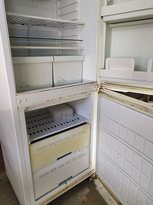 Xaladilnik sotiladi ATLANT Belarus