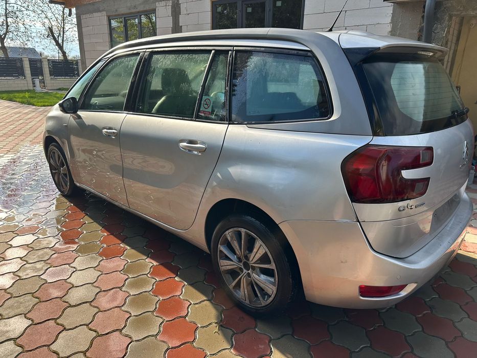 Dezmembrez Citroen C4 Grand Picasso 2016
