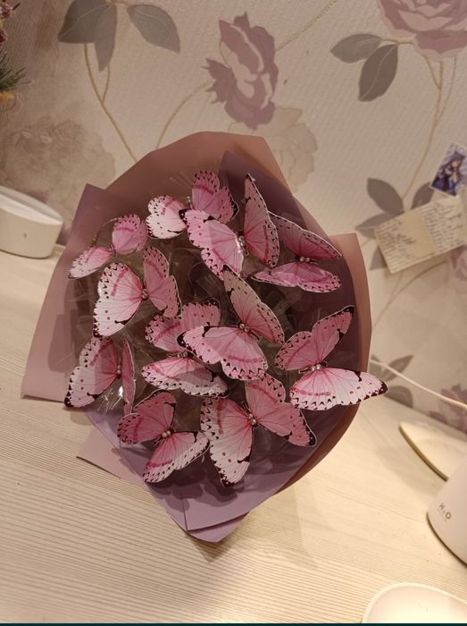 Милый Букет с Бабочками.