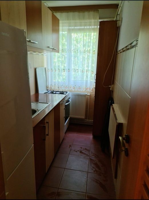 Apartament 3 camere de închiriat - locație
excelentă în zona Nordic!