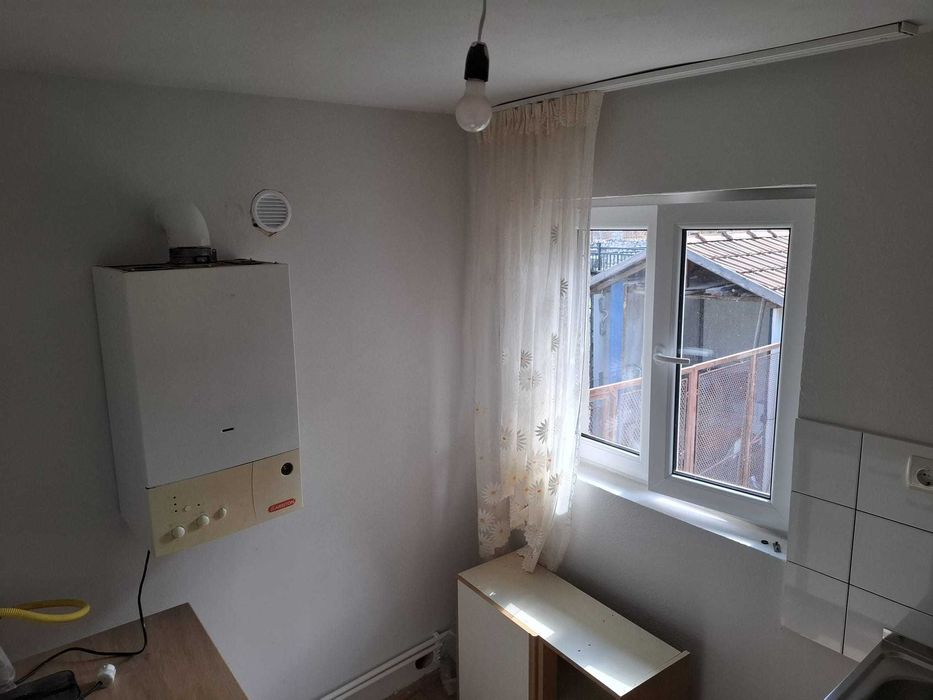 Casă + teren de vânzare proprietar Vețel, jud. HD toate utilitatile