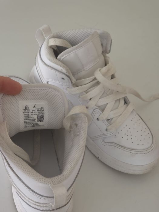 Vand Bascheți Nike