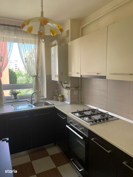 Apartament 2 camere zona Avantgarden mobilat complet(loc de parcare)