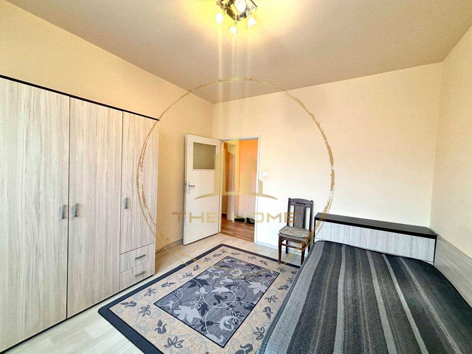 Отлична цена 2 стаен Младост