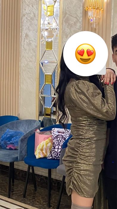 Красивое платье  46 размер