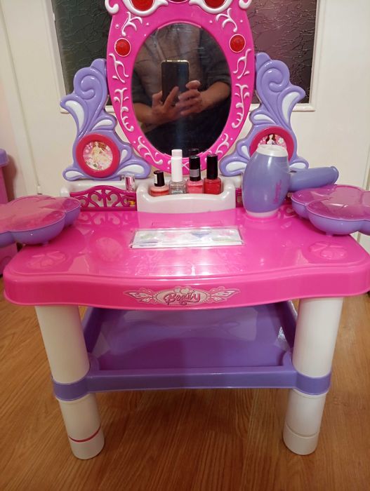 Тоалетка, Ходещо и мяукащо коте, Комплект бижута Gemex