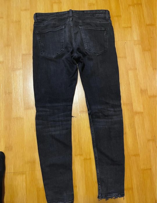 Blugi bershka barbati