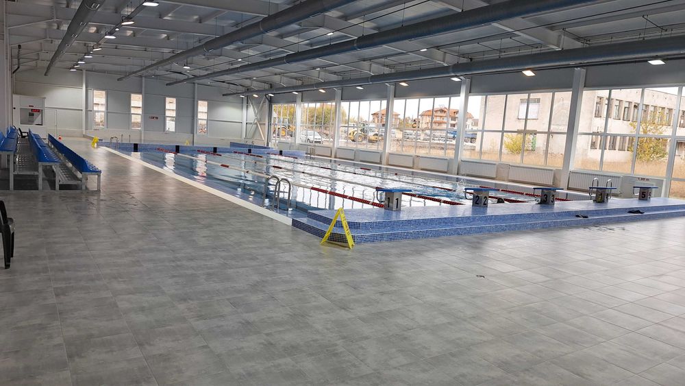 Закрит плувен басейн Хасково