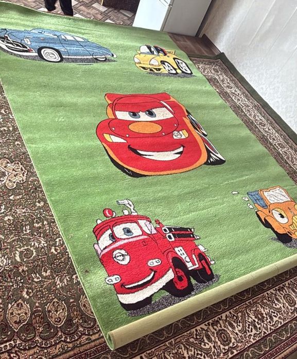 Срочно продам ковёр