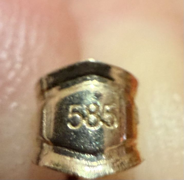 Cruciuliță din aur 14 Kt