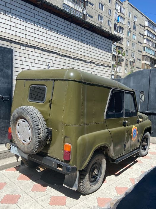 Продам Уаз 31512