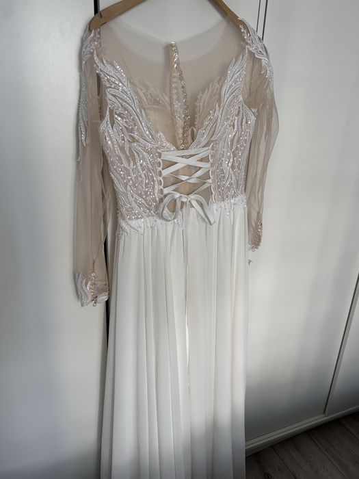 Rochie de mireasa A-line