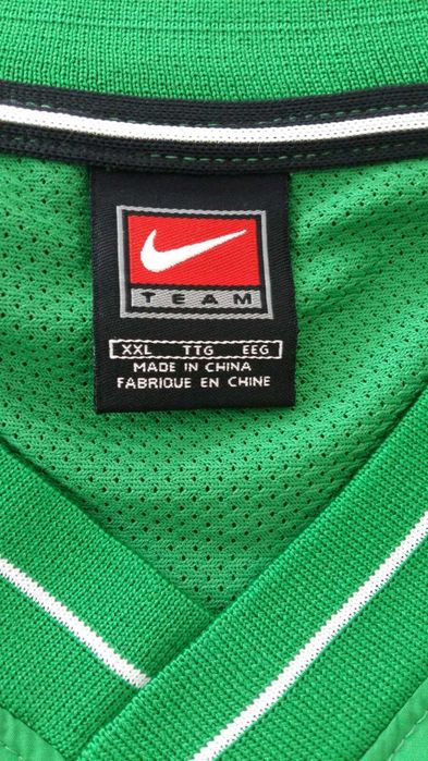 Футболна Ветровка на NIKE