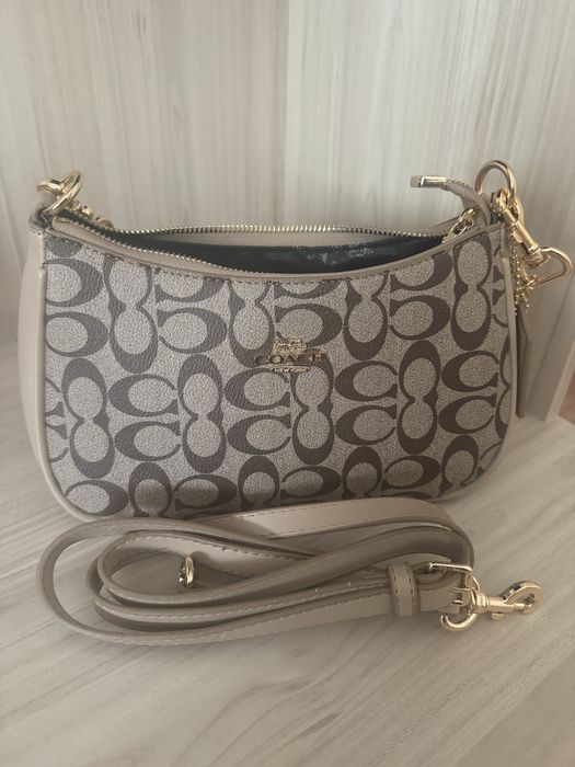 Дамска чанта Coach