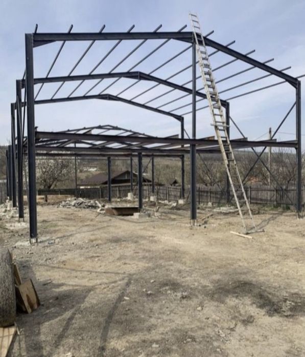 Vand hala metalica 10x15x4m din profil IPE160
Structura contine:
4ferm