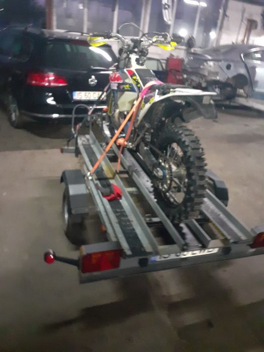 Inchirieri  platforma transport auto și platforma moto