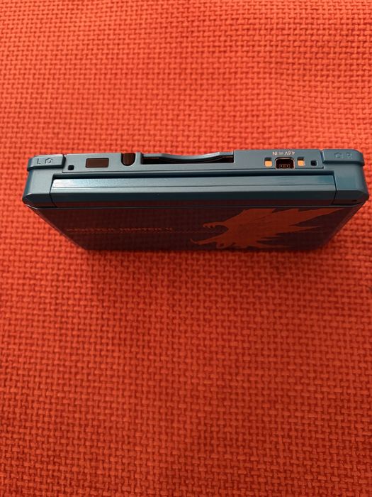 Nintendo 3ds monster hunter 4 japonez