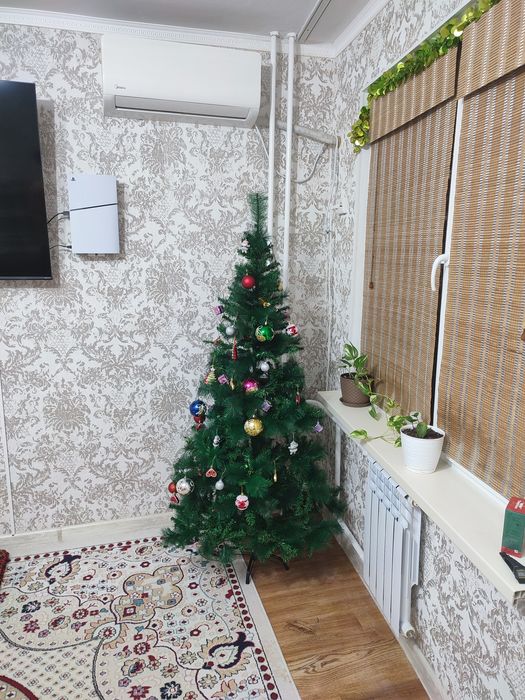 Ёлка в очень хорошем качестве