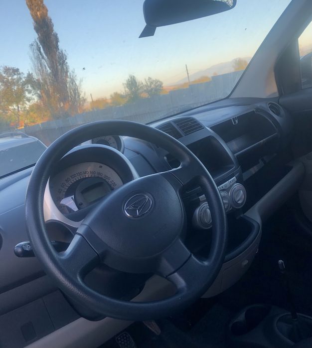 Daihatsu sirion 1.3 i на части