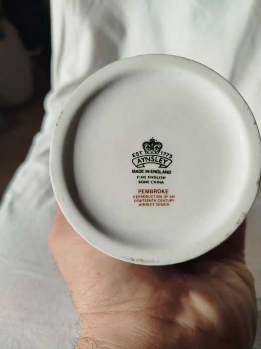 Порцеланови фигури