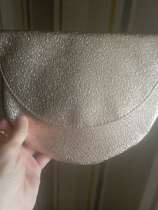 Косметичка бронзовая