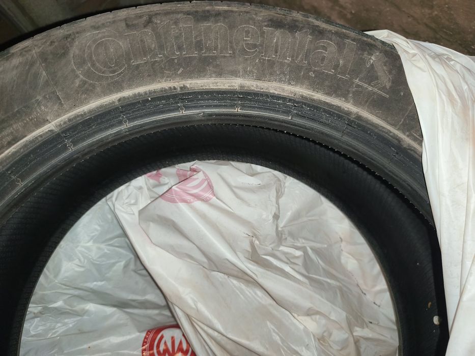 Летни гуми 225/55/R19 Continental