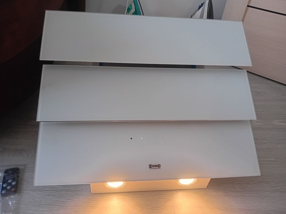 Продам вытишку Zorg Vector 700
