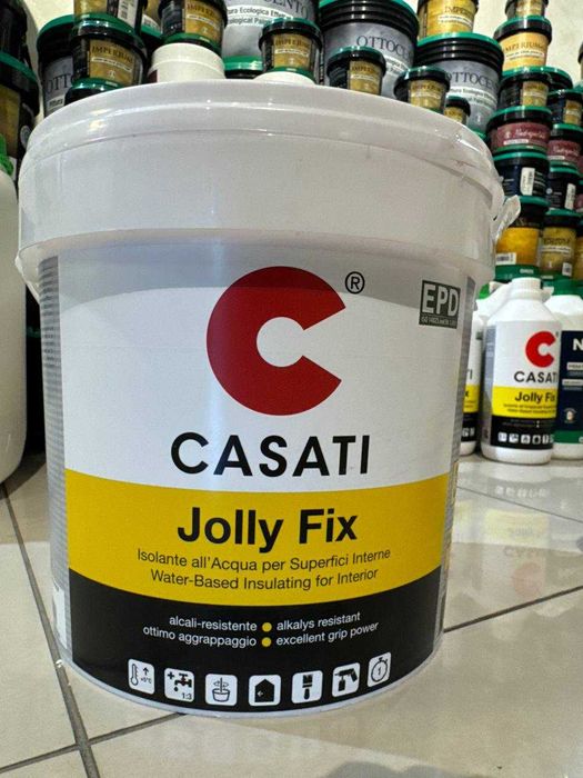 Укрепляющая грунтовка глубокого проникновения для старой штукатурки.