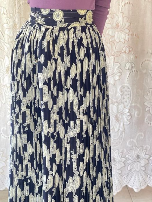 fustă lungă frumoasa