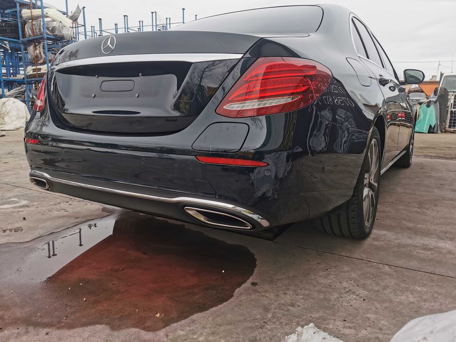 Dezmembrez mercedes e class w213 e350 hybrid/interior w213/panoramic/