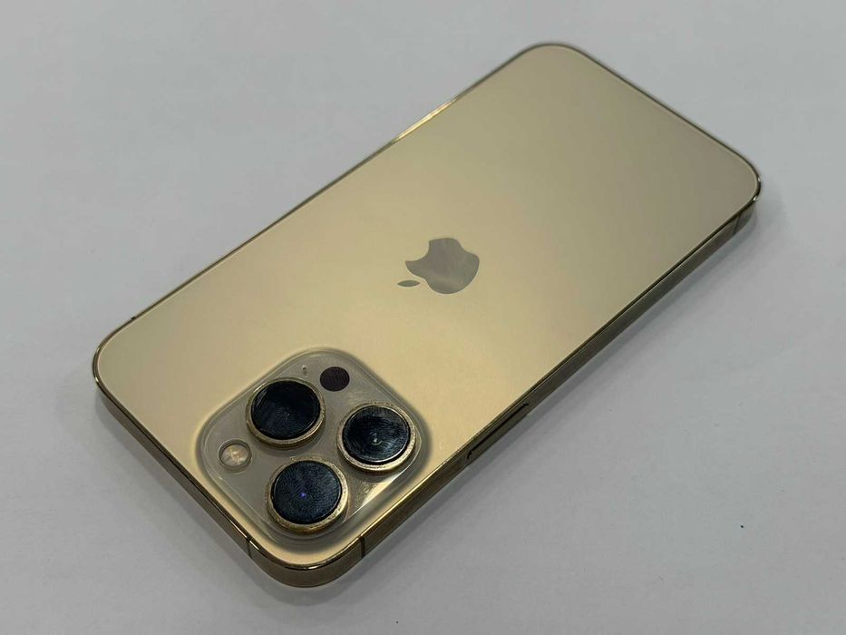 Apple iPhone 13 Pro 256GB- 74%
