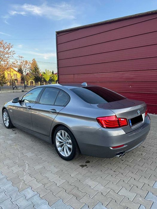 Bmw Seria 5 520D 190CP(B47-G30)~06/2016~Bord digital~HUD~Navi M~Camere