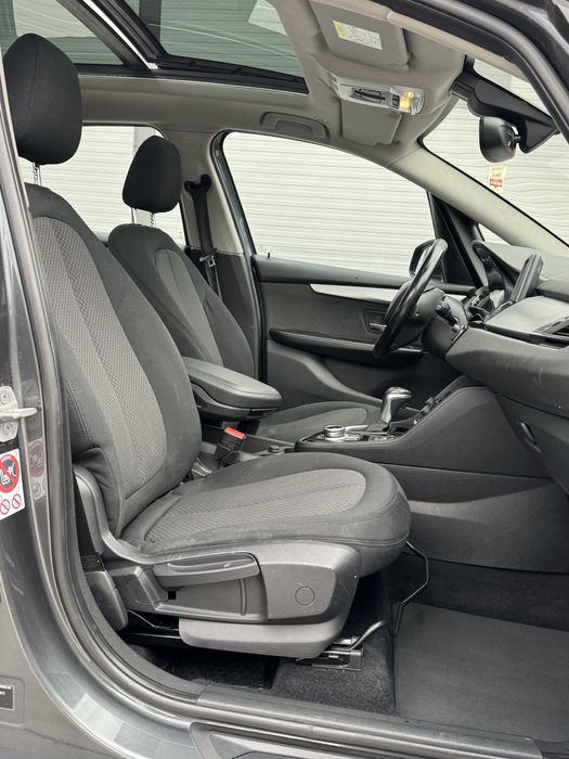 BMW Serie 2 Active Tourer 150CP Automat 2016 E6 l Garantie 1 an l Buy-Back